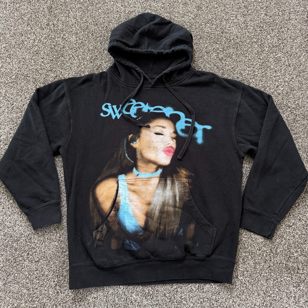Ariana Grande Sweetener World Tour 2019 Hoodie Size M God is a Woman Official